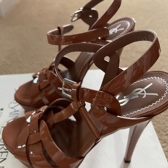 YSL Tribute Sandals YSL Tribute Sandals - Picture 3 of 6